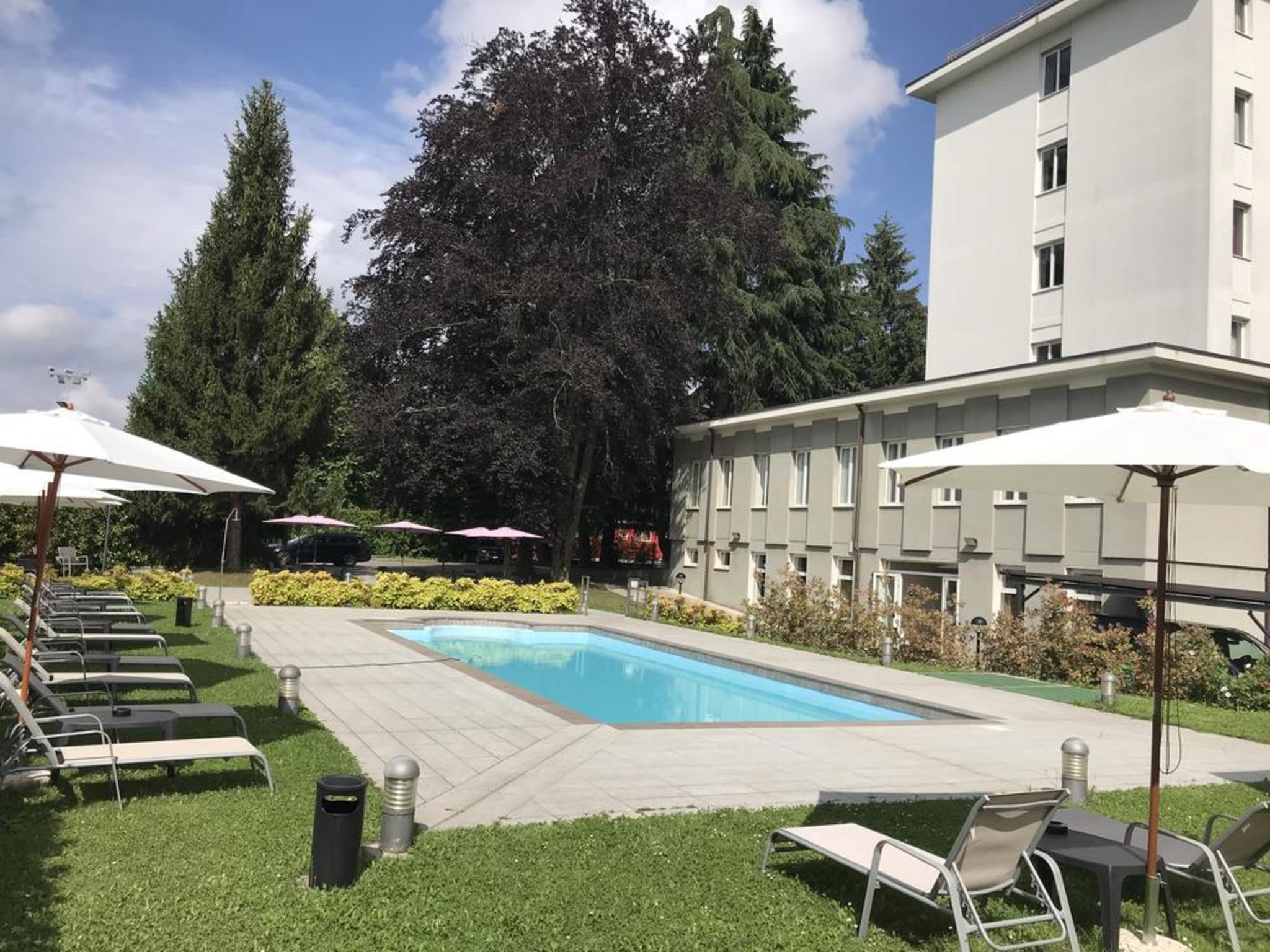 Bis Hotel Varese Exterior photo