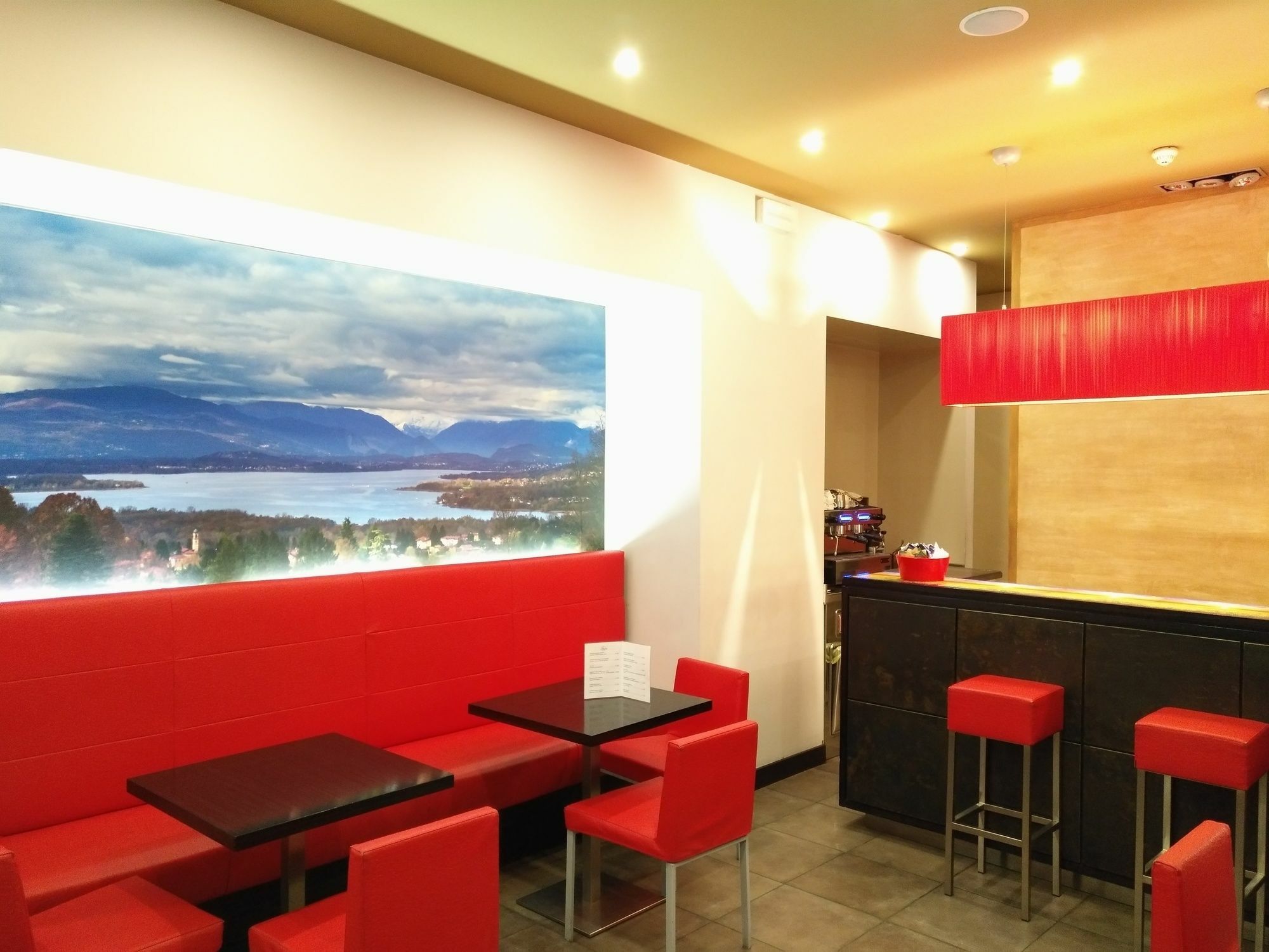 Bis Hotel Varese Exterior photo